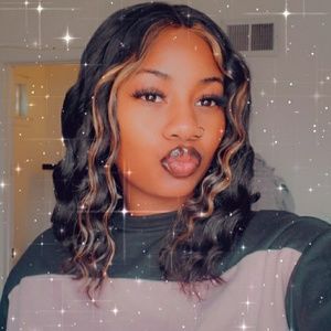 Meet your Posher, Aja'ne